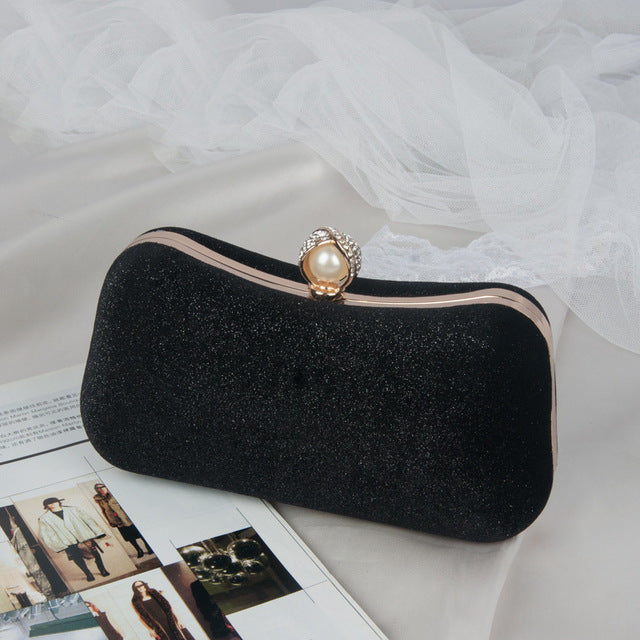 Green Shoulder Bags for Women - Luxury Designer Clutch