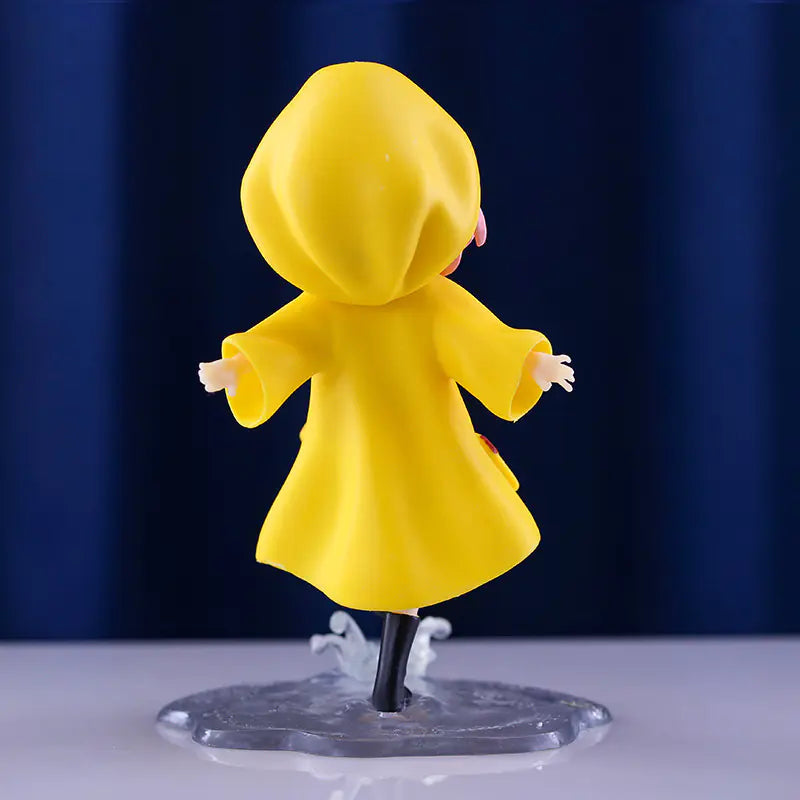 Spy Family GK Anya Figure - Cute Anime Desk Decor