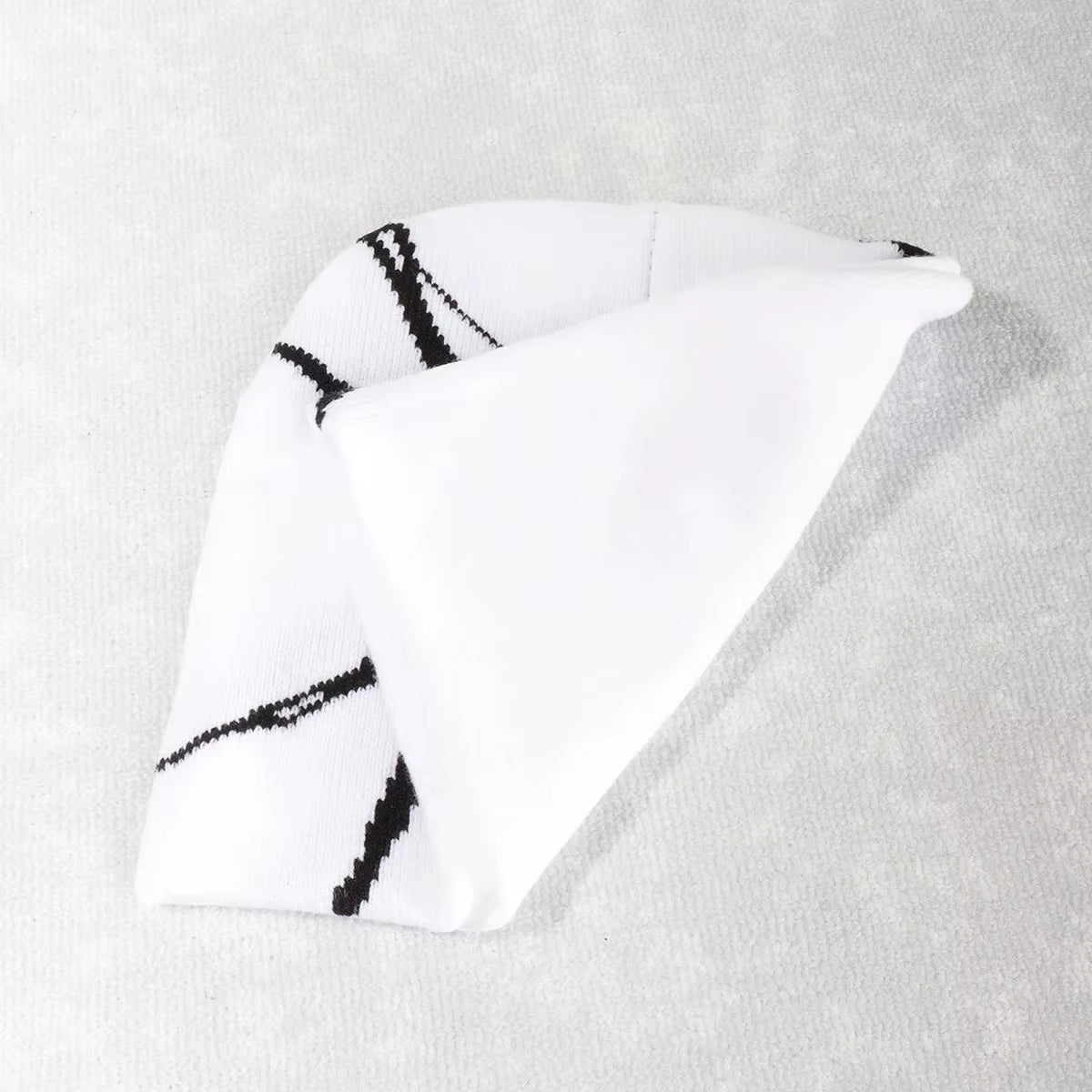 1PC Fashion Knitting Spider Web Design Hat for Men Women Pullover Pile Cap Y2K Goth Warm Beanie Hats New Hip-Hop Street Cap